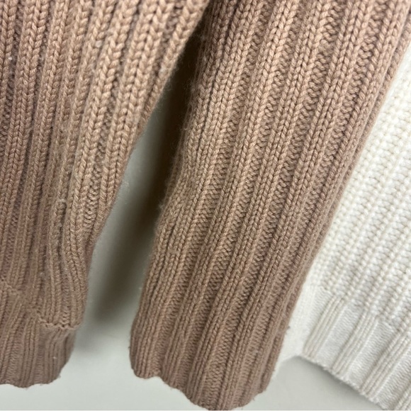 NAADAM Rib Knit Wool-Cashmere-Blend Color
Block Buttoned Turtleneck L - Picture 7 of 8
